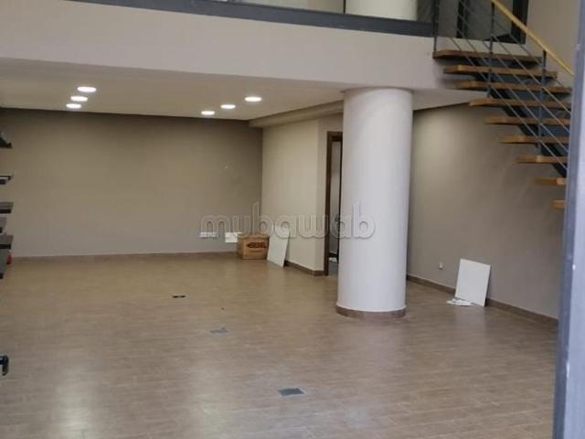 Local commercial location à Anfa, Gharb-Chrarda-Beni Hssen