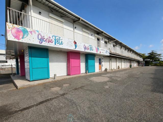 Bureau vente à Sablé-sur-Sarthe, Sarthe