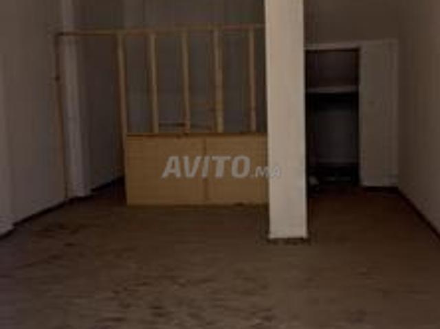 Local commercial location à Deroua, Gharb-Chrarda-Beni Hssen
