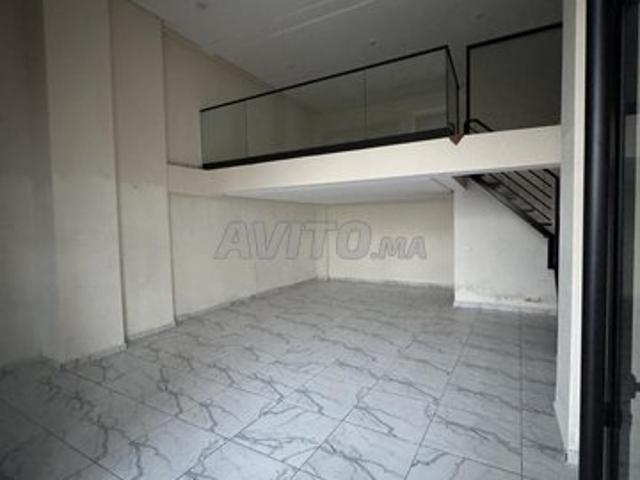 Local commercial location à Témara