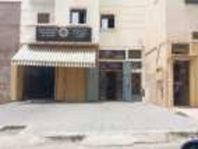 Local commercial location à Agadir ⴰⴳⴰⴷⵉⵔ أكادير, Préfecture d'Agadir Ida-Outanane ⵍⵄⴰⵎⴰⵍⴰ ⵏ ⴰⴳⴰⴷⵉⵔ ⵉⴷⴰ ⵡⵜⴰⵏⴰⵏ عمالة أكادير إدا وتنان