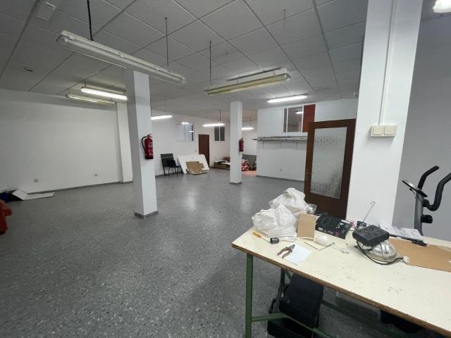 Oficina en venta en Malpartida De Cáceres, Extremadura