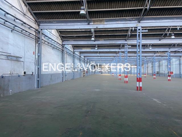 Nave en alquiler en Cornellà De Llobregat, Riera