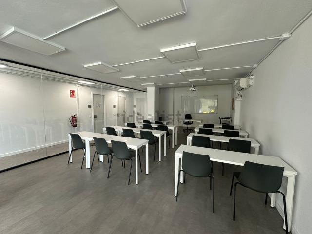 Local Comercial en alquiler en Centre, Baix Llobregat