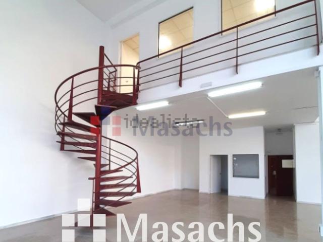 Local Comercial en alquiler en Cornellà De Llobregat, la Gavarra