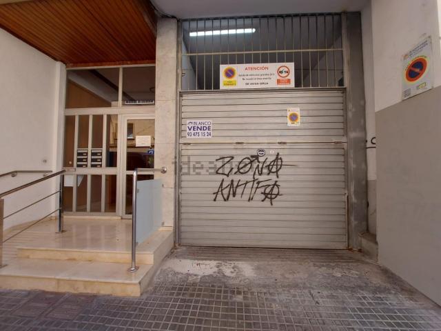 Local Comercial en venta en Cornellà De Llobregat, Riera