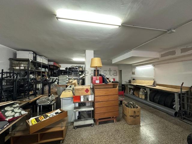 Local Comercial en alquiler en Almeda, Cornellà De Llobregat