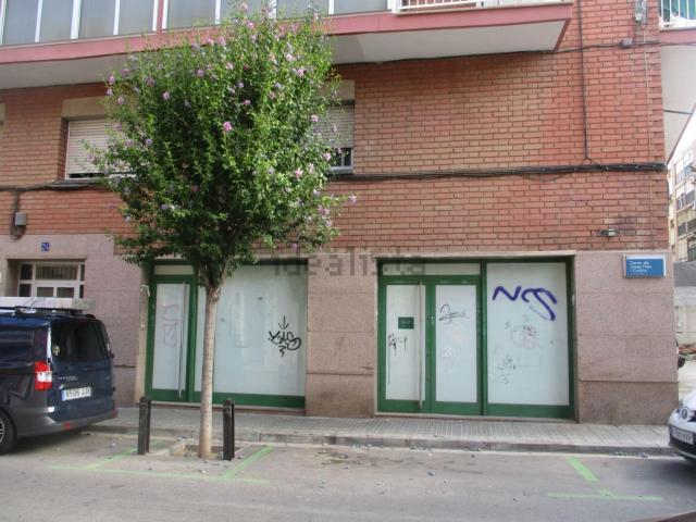 Local Comercial en alquiler en el Pedró, Cornellà De Llobregat
