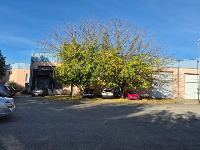 Nave en alquiler en Pla de l'Estany, Catalunya