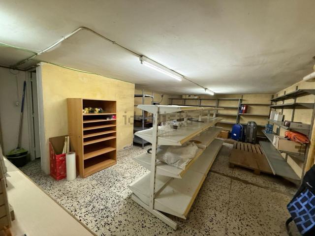 Local Comercial en venta en Sabadell, la Creu de Barberà
