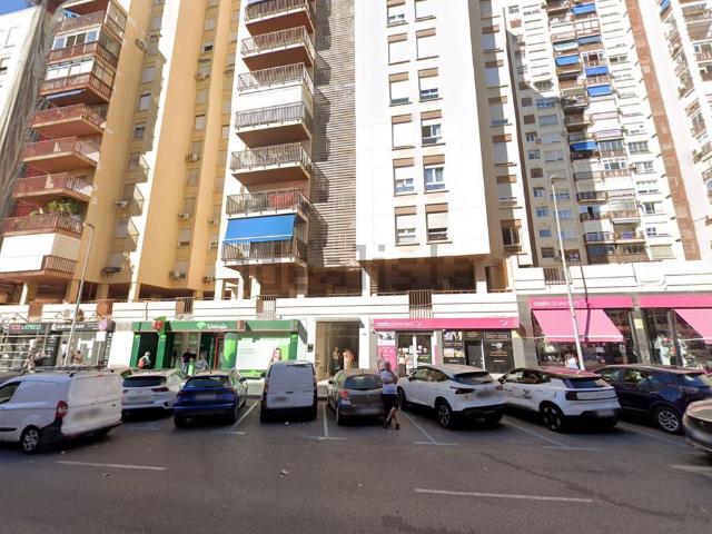 Local Comercial en venta en Cruz de Humilladero, Málaga-Costa del Sol