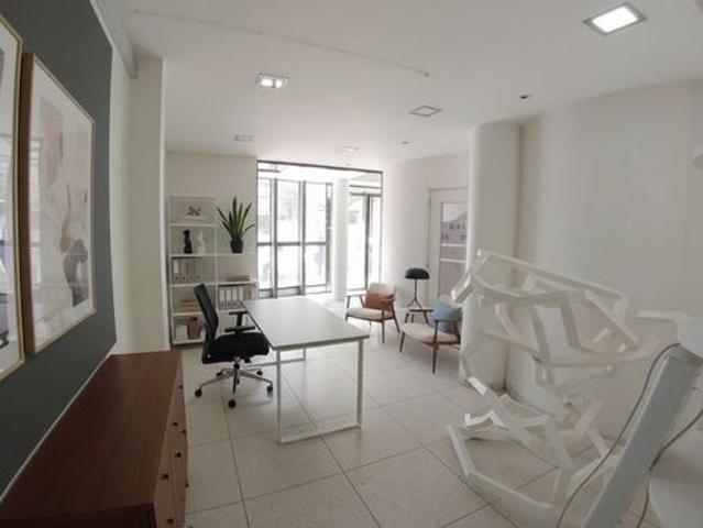 Local Commercial vente à Rodez, Onet-le-château