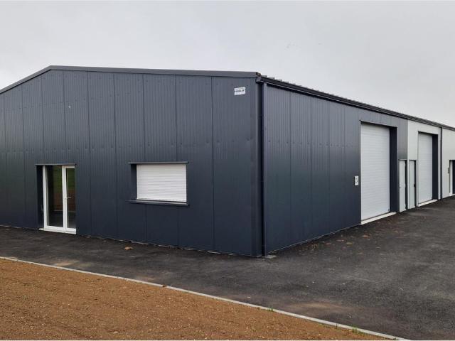 Local Commercial location à Caen, Argences