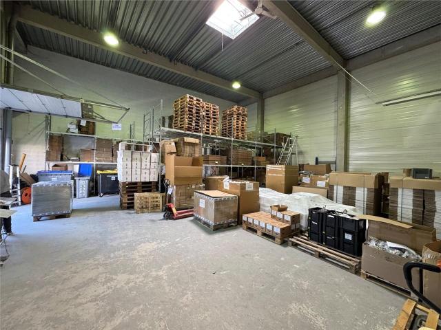 Local Commercial location à Argenteuil