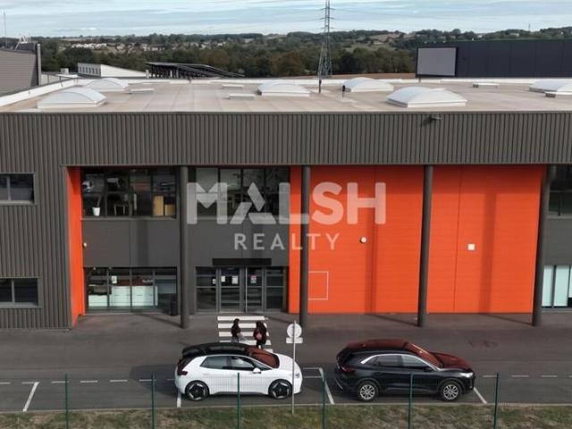 Local Commercial location à Chavanne, Arnas
