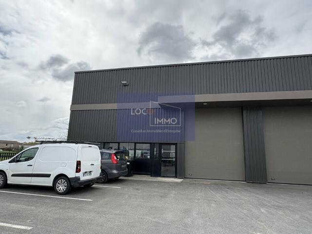 Local Commercial location à Bordeaux, Artigues-près-bordeaux