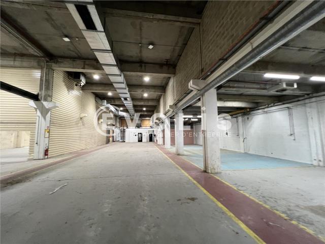 Local Commercial location à Bobigny, Bagnolet