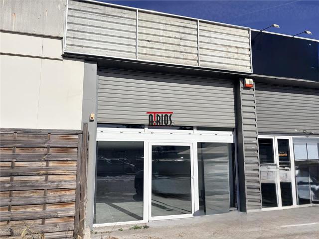 Local Commercial location à Arrondissement de Toulon, Bandol
