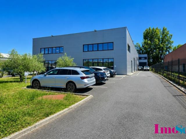 Local Commercial location à Bordeaux, Bègles
