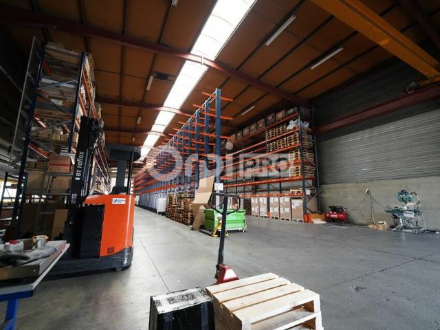 Local Commercial location à Bourg-en-Bresse, Béligneux