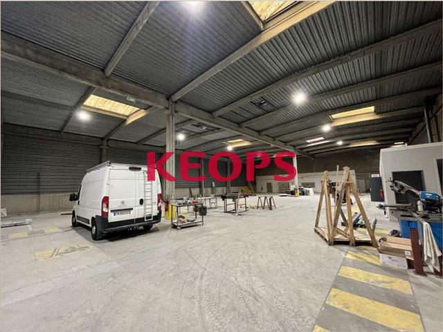 Local Commercial location à Toulouse, Blagnac