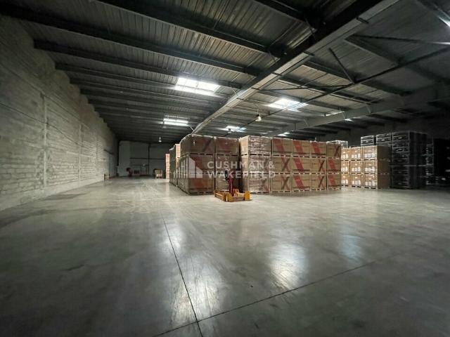 Local Commercial location à Bordeaux, Blanquefort