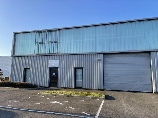 Local Commercial location à Nantes, Bouaye