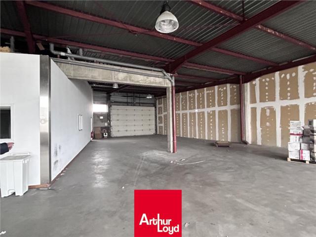 Local Commercial location à Bourg-en-Bresse, Bourg-en-bresse