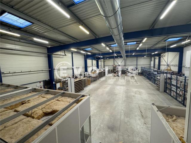 Local Commercial location à Amiens, Camon