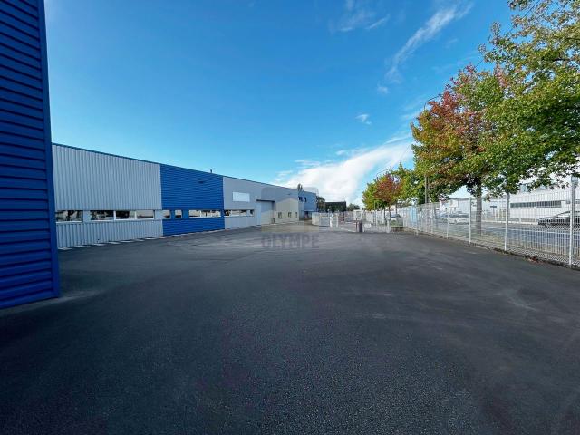 Local Commercial location à Nantes, Carquefou