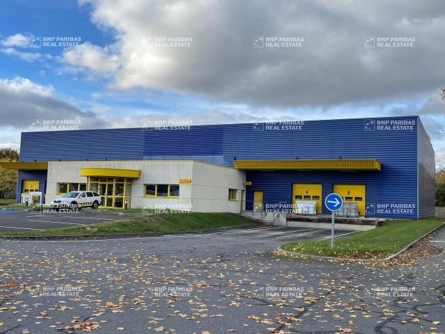 Local Commercial location à Orléans, Chécy