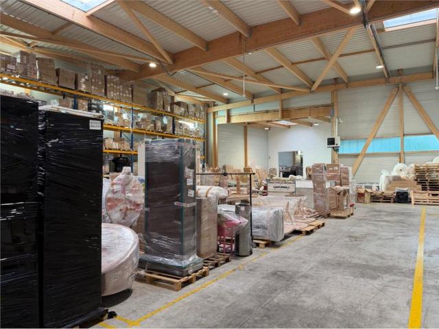 Local Commercial location à Torcy, Croissy-beaubourg