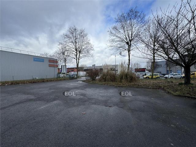 Local Commercial location à Torcy, Collégien