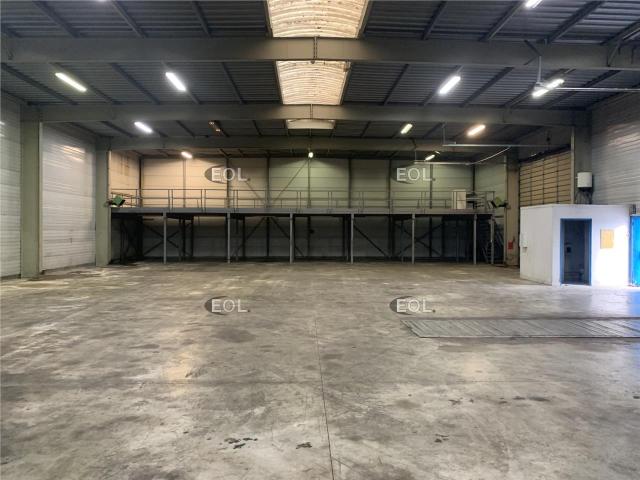 Local Commercial location à Nanterre, Colombes