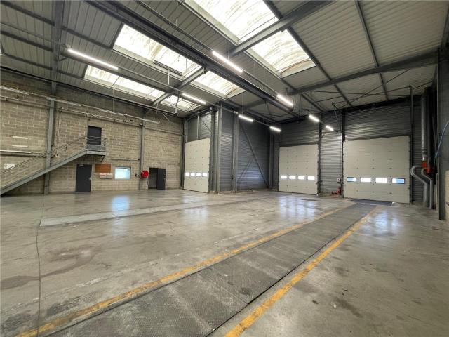 Local Commercial location à Bellicart, Compiègne