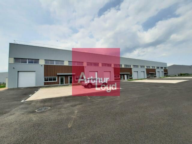 Local Commercial location à Clermont-Ferrand, Cournon-d'auvergne