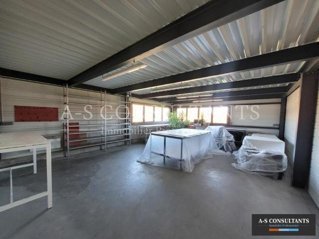 Local Commercial location à Tournon-sur-Rhône, Davézieux
