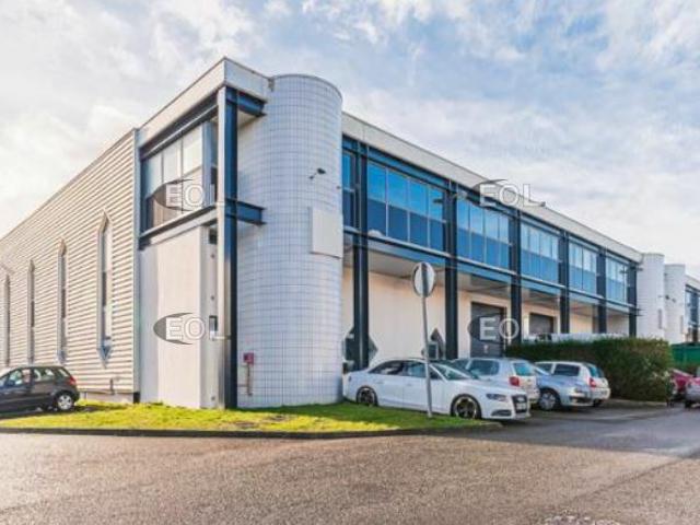 Local Commercial location à Rambouillet, Elancourt