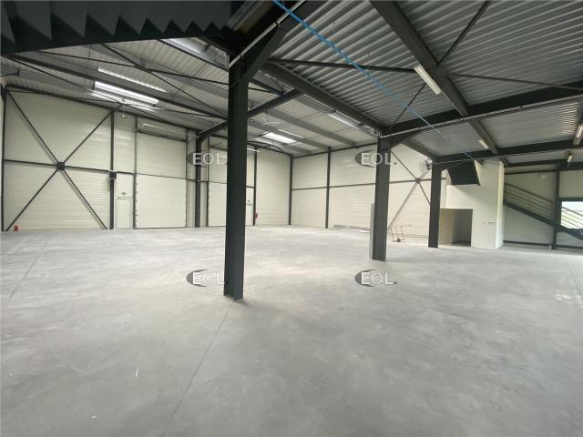 Local Commercial location à Mantes-la-Jolie, Flins-sur-seine