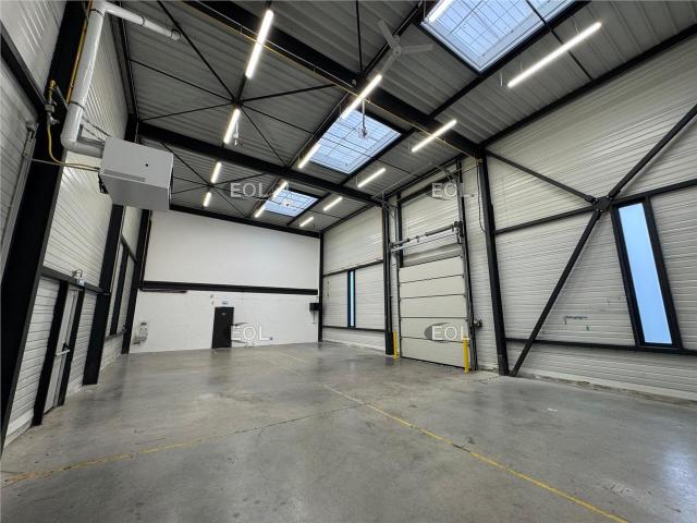 Local Commercial location à Provins, Fontenay-trésigny