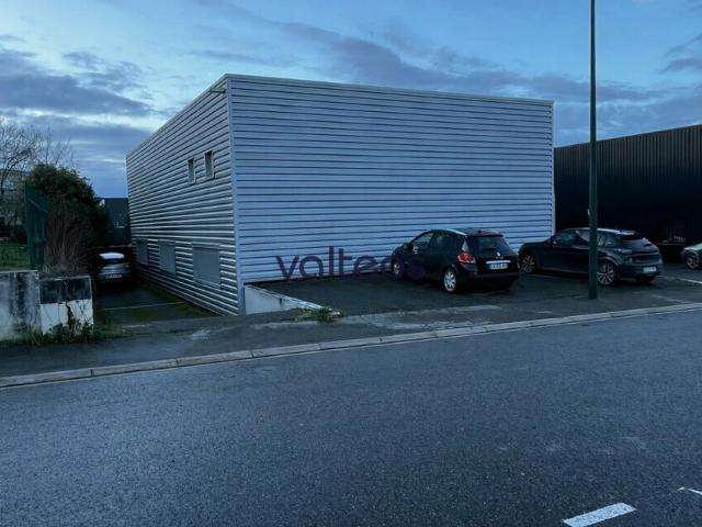 Local Commercial location à Toulouse, Garidech