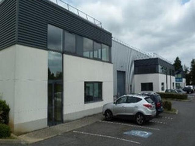 Local Commercial location à Sarcelles, Goussainville