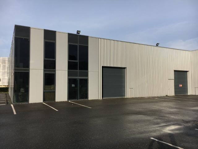 Local Commercial location à Bordeaux, Gradignan