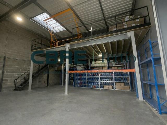 Local Commercial location à Tours, Joué-lès-tours