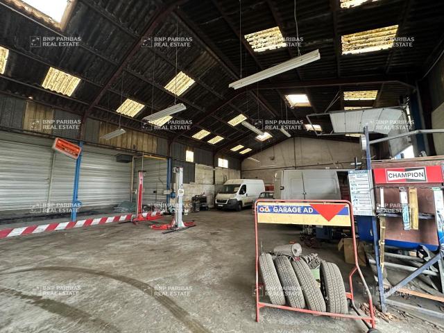 Local Commercial location à Tours, Joué-lès-tours