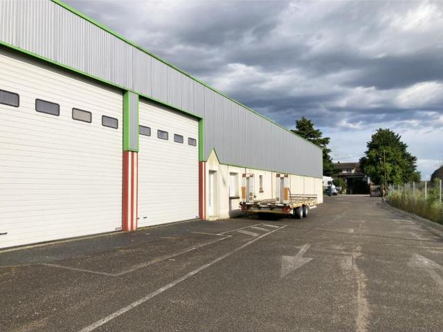 Local Commercial location à Orléans, La Chapelle-saint-mesmin