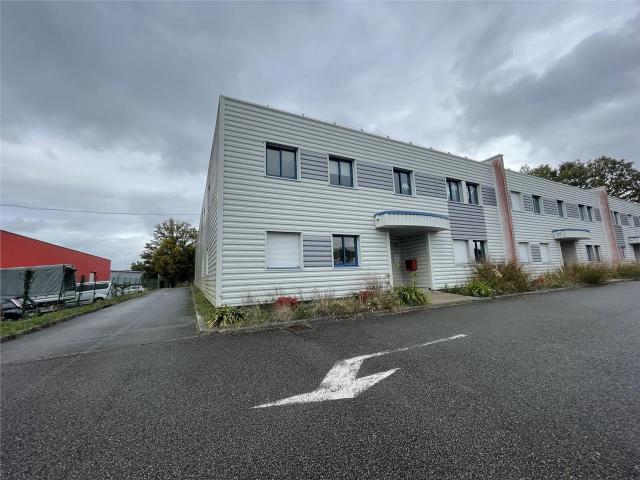 Local Commercial location à Nantes, La Chapelle-sur-erdre