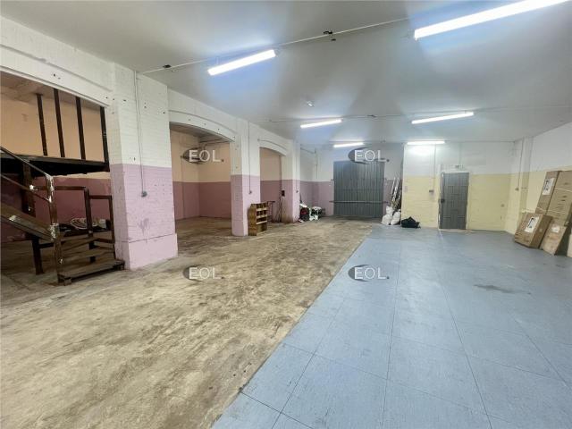 Local Commercial location à 4000 Nord, La Courneuve