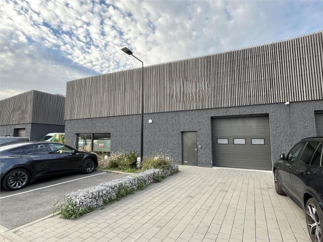 Local Commercial location à Les Muchaux, Saint-André-lez-Lille