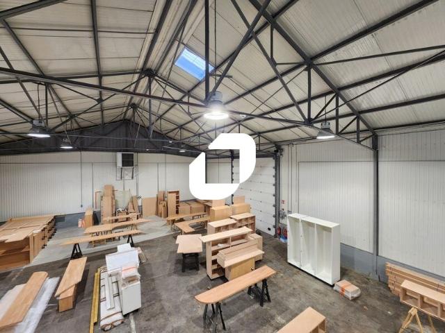 Local Commercial location à Saint-Denis, Saint-denis